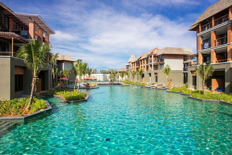 Apartamento Mai Khao Lak Beach Resort And Spa