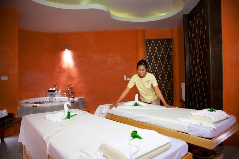 Apartamento Mai Khao Lak Beach Resort And Spa