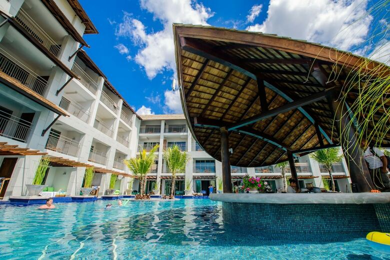 Apartamento Mai Khao Lak Beach Resort And Spa