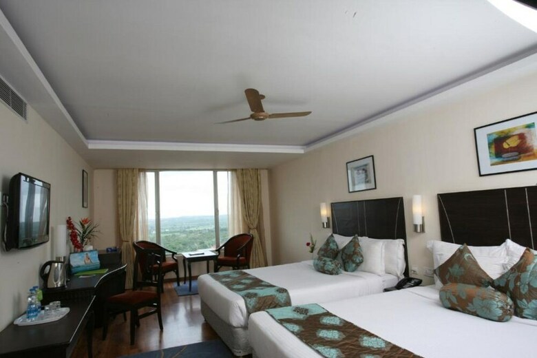 Hotel Oh Biz Premier At Leonia