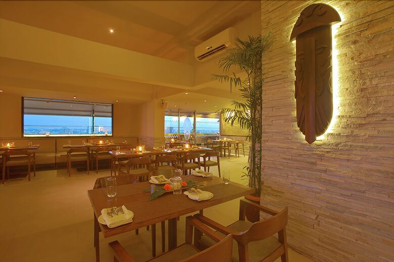Hotel Ivory Tower