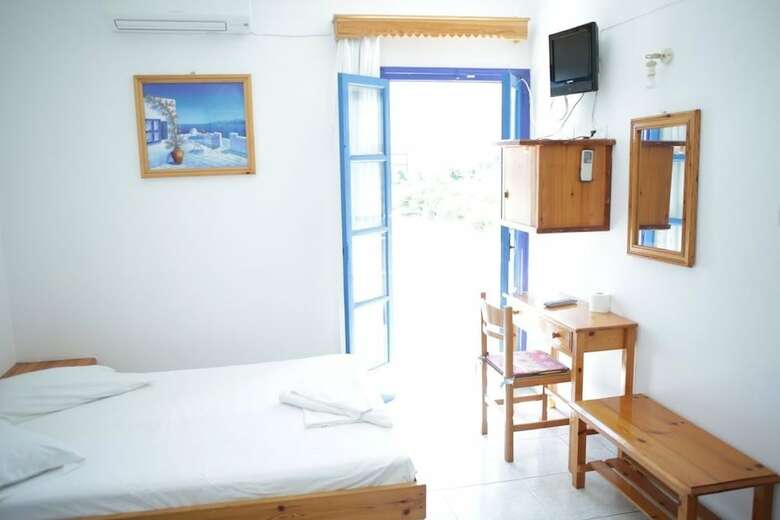 Hotel Perissa