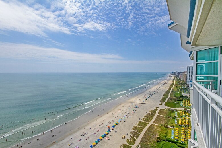 Hotel Carolinian Beach Resort By Oceana Resorts