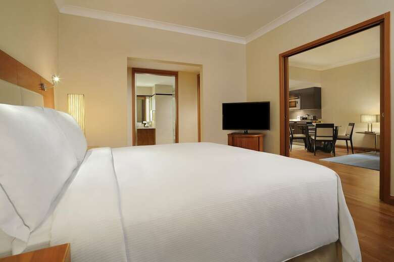 Hotel Hilton Bangalore Embassy Golflinks