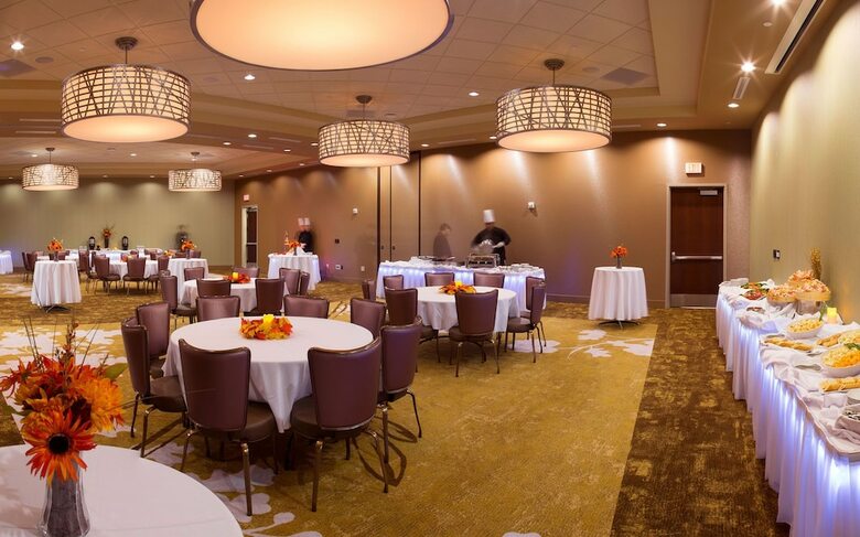Apache Casino Hotel