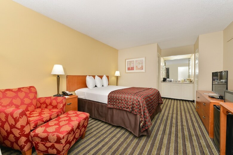 Hotel Quality Inn At The Mall - Valdosta