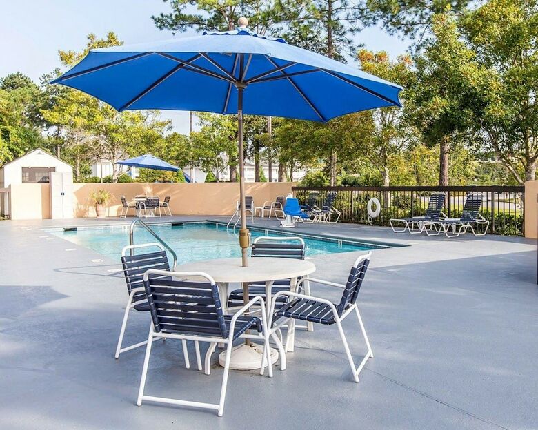 Hotel Quality Inn At The Mall - Valdosta