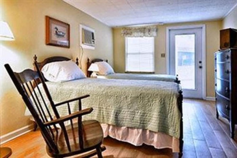 Farnsworth House Bed & Breakfast