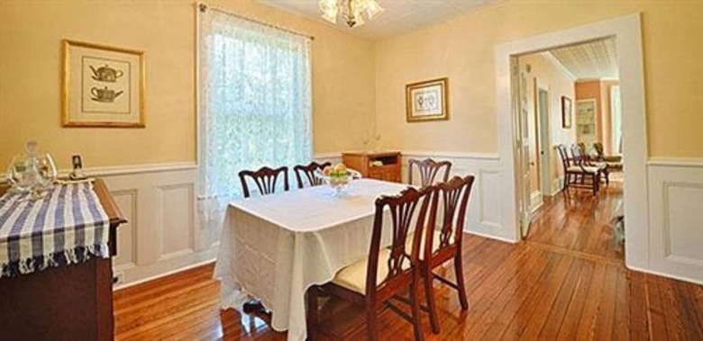 Farnsworth House Bed & Breakfast