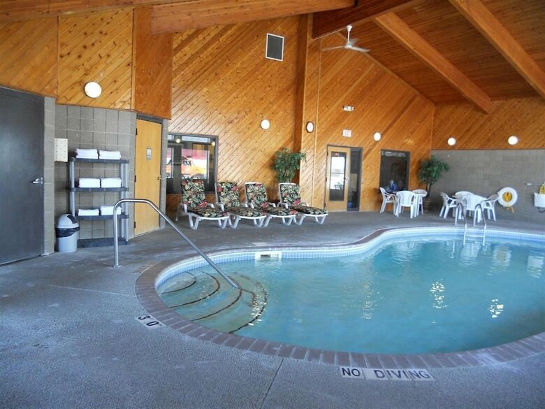 Hotel Super 8 By Wyndham Glenwood