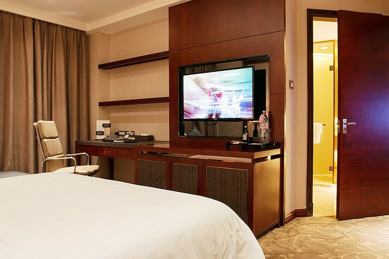 Cavan Hotel