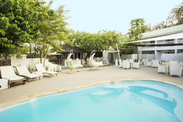 Bed & Breakfast Esprit Libre Restaurant And Guest House