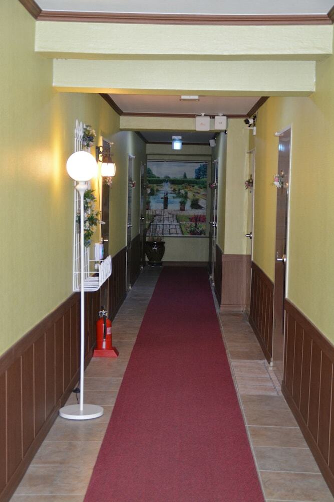 Hostal Funstay Inn Guesthouse