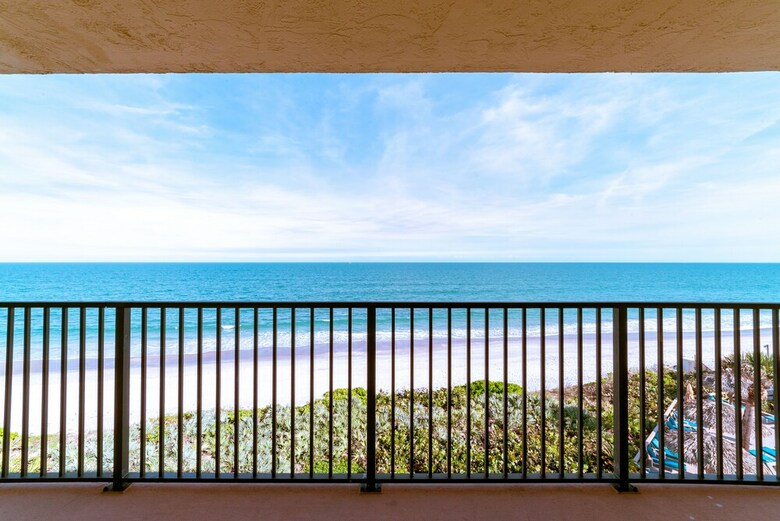 Las Olas Beach Club