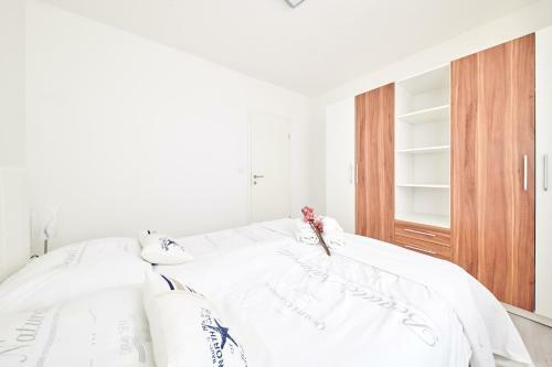 Apartments Gvarda