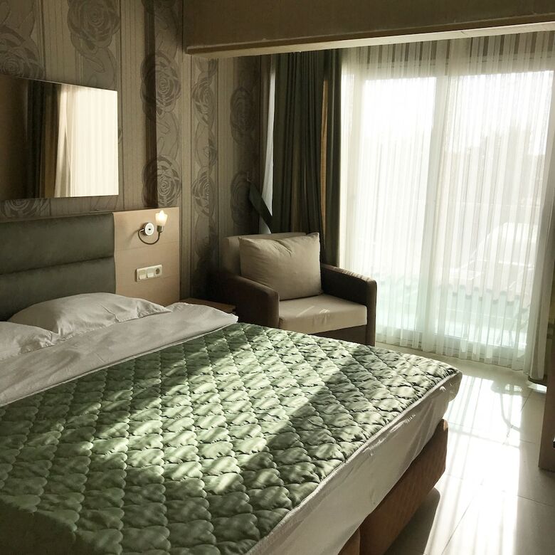 Marin-a Hotel