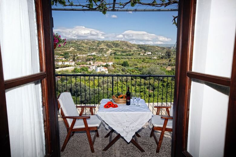 Apartamentos Leonidas Village Houses