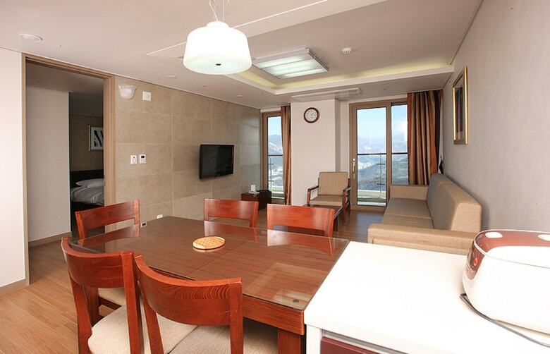 Apartamento High1 Condominium
