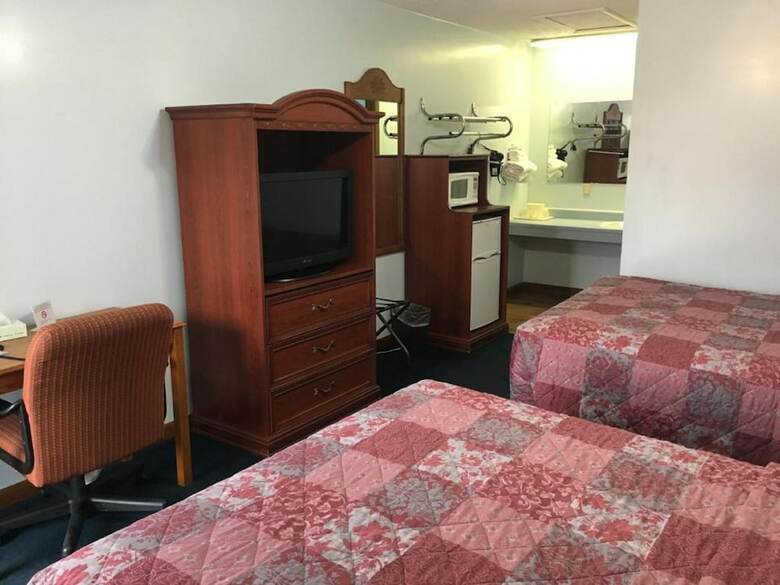 Huggy Bear Motel