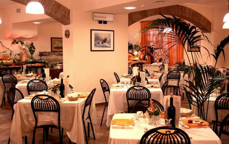 Corte Dei Tusci Village Palace Hotel