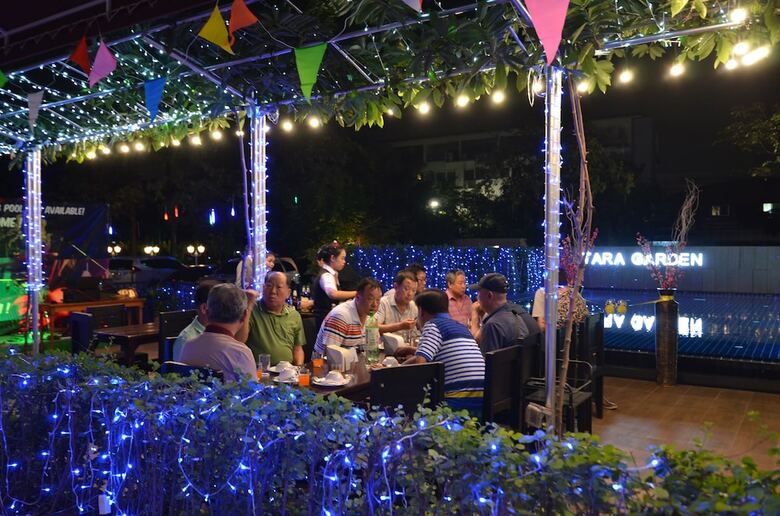 Hotel Tara Garden