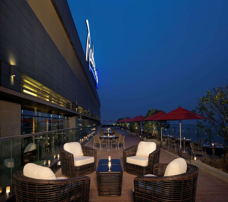 Radisson Blu Hotel Chongqing Shapingba