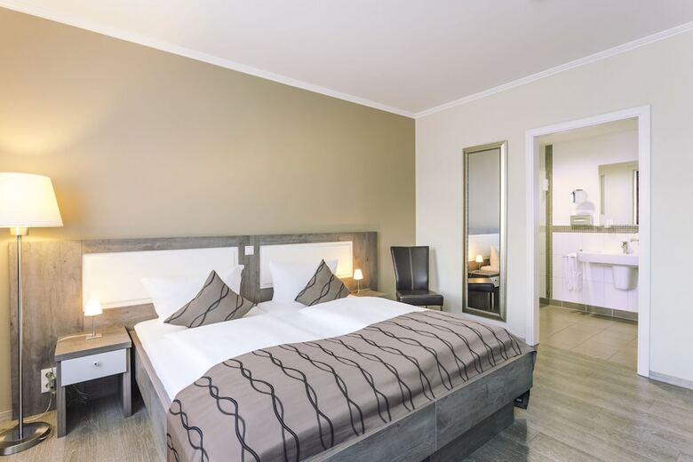 Burghotel Hasel�nne