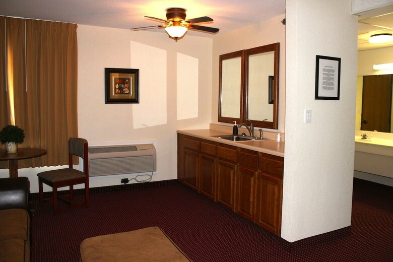 Hotel Days Inn & Suites By Wyndham Branson