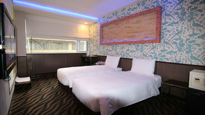 Starry Night Hotel