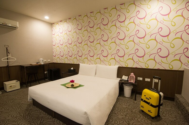 Starry Night Hotel