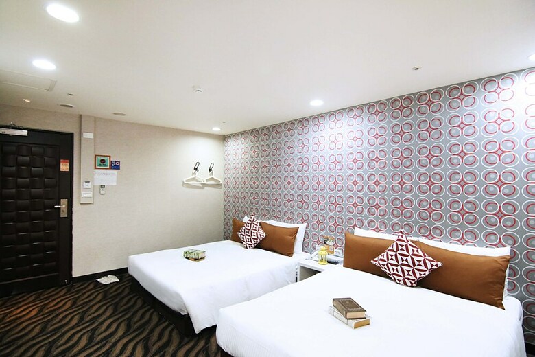 Starry Night Hotel