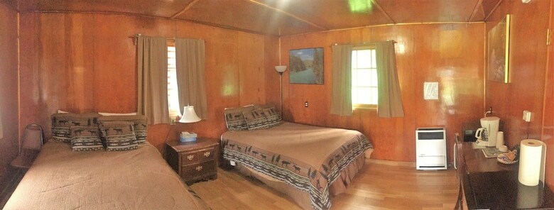 Cabana Gwin's Lodge & Roadhouse Est. 1952