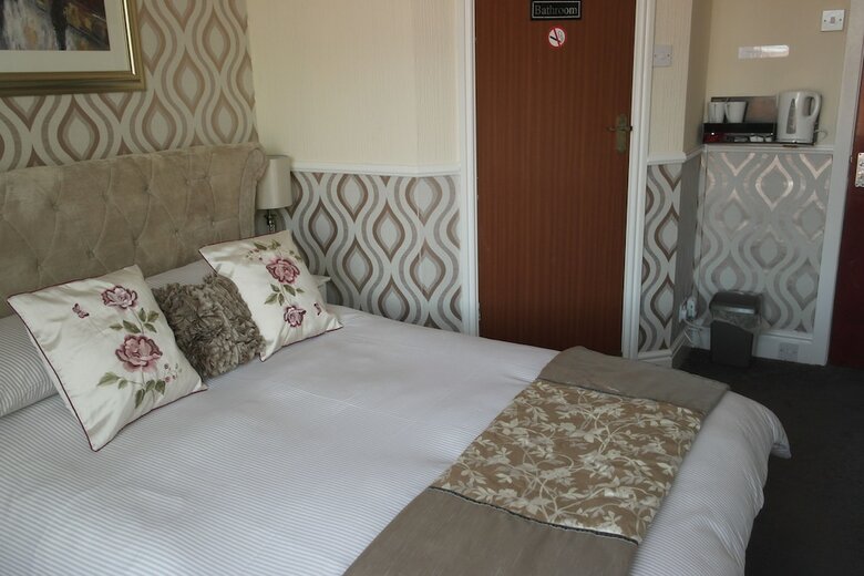 Delamere Hotel