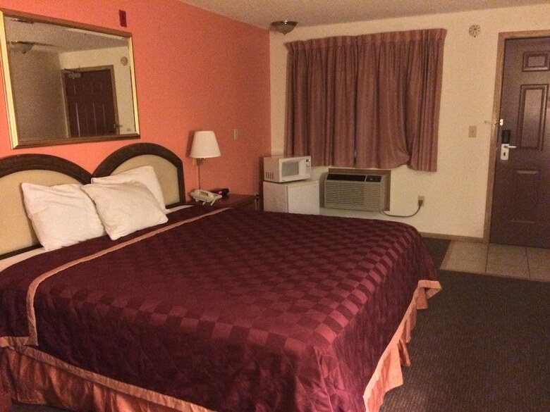King Oscar Motel