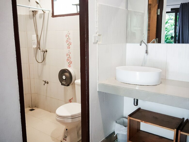 Hostal Glur Hostel