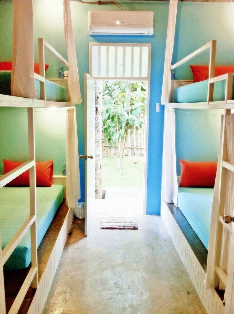Hostal Glur Hostel