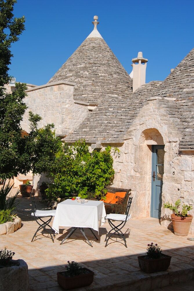 Bed & Breakfast Trulli Gallo Rosso