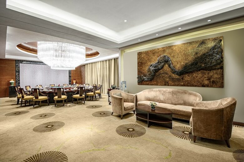 Hotel Holiday Inn Qingdao Expo