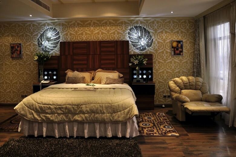 Madareem Crown Hotel