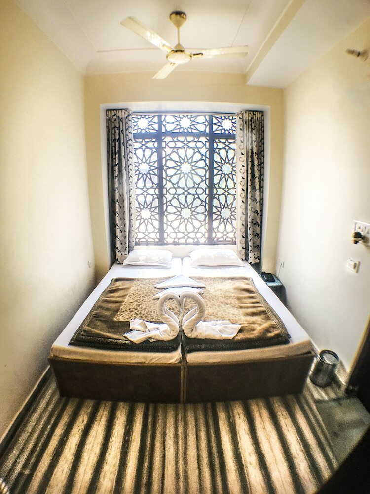 Hotel Krishna Palace