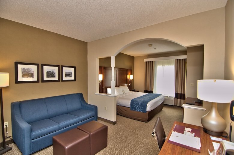 Hotel Comfort Suites Scranton Near Montage Mountain