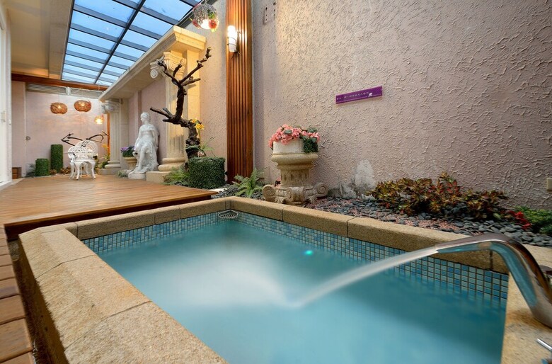 Uinn Relax Hotel (New Taipei Linkou)