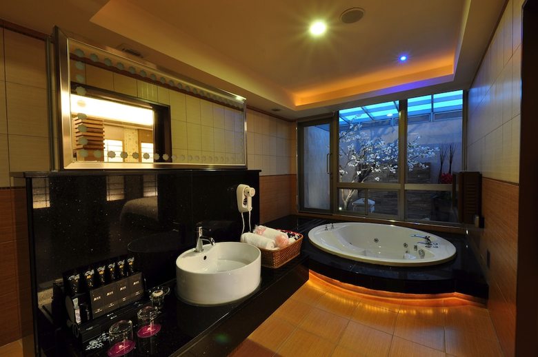 Uinn Relax Hotel (New Taipei Linkou)