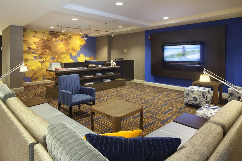 Hotel Courtyard By Marriott Orlando East/ucf Area