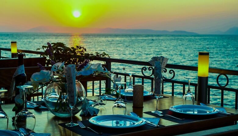 Beach Hotel