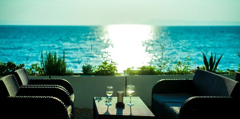 Beach Hotel