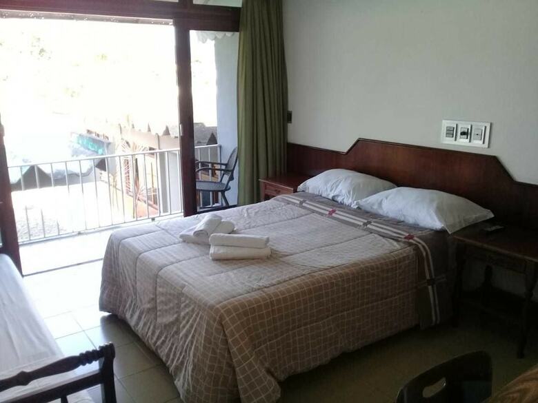 Hotel Pi�arras