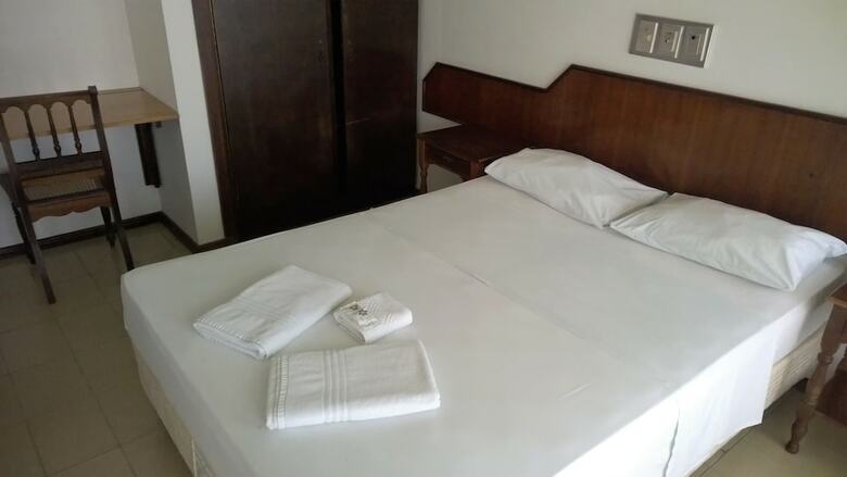 Hotel Pi�arras