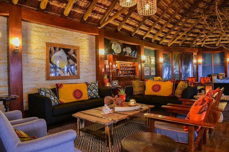 Posada Machangulo Beach Lodge