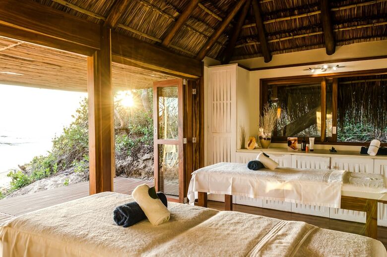 Posada Machangulo Beach Lodge